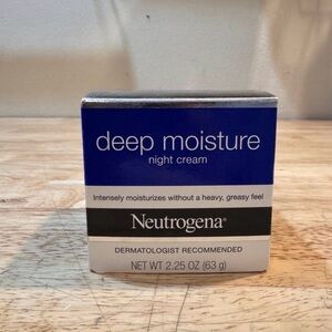 Neutrogena Deep Moisture Night Cream
